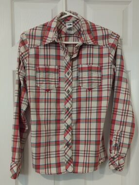 The North Face Women's Beige Plaid Button-Down Shirt with Red and Blue Accents